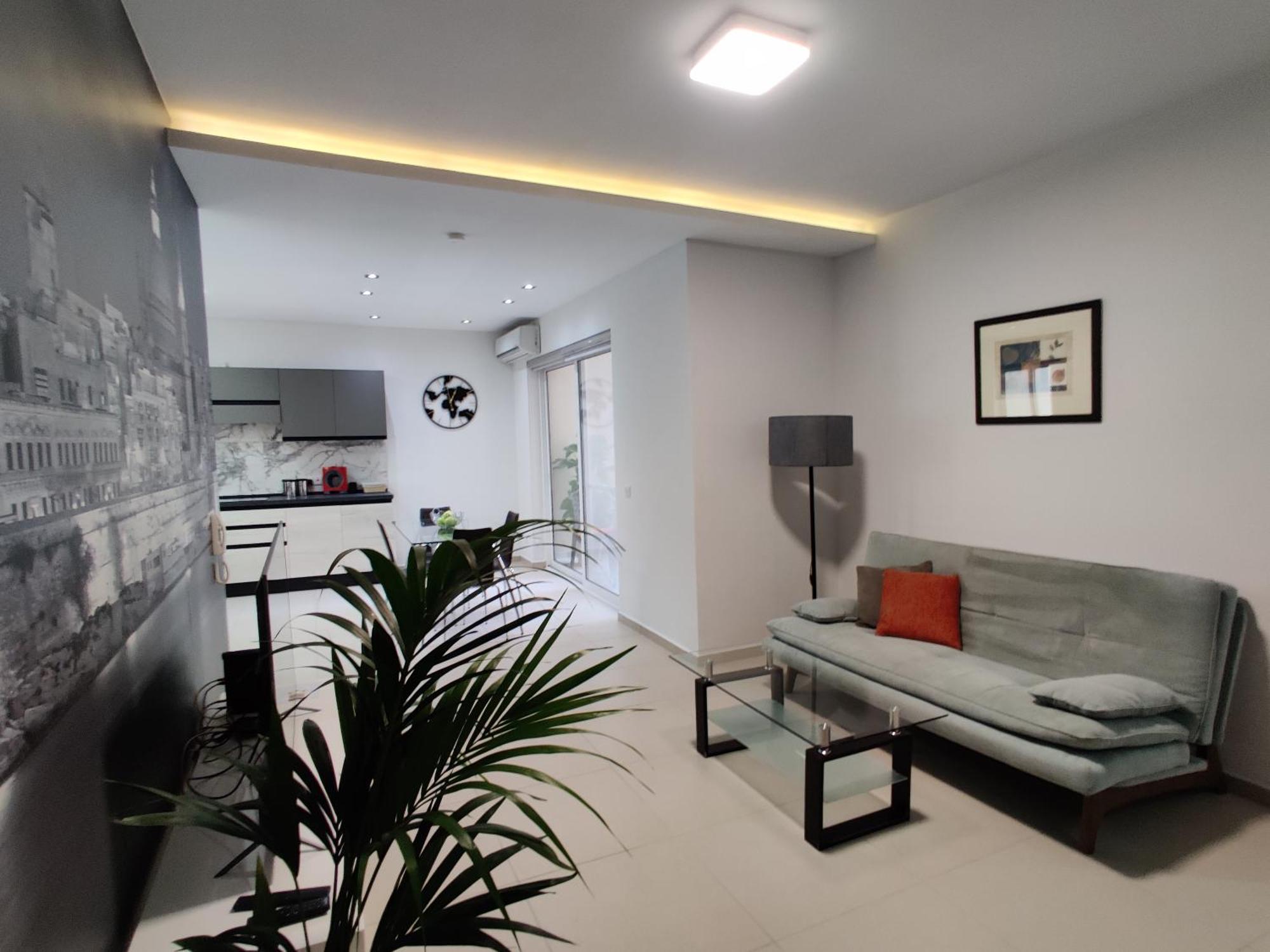 Depiro Point Deluxe - Modern, Designer 2 Minutes Away From Popular Seafront * Sliema